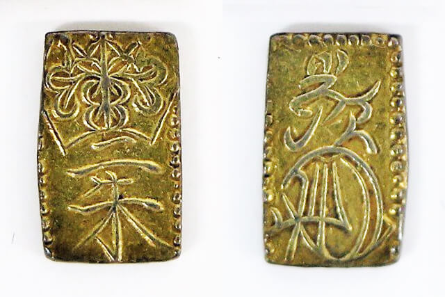 天保五両判金の買取相場紹介！重さや当時の価値、偽物の見分け方