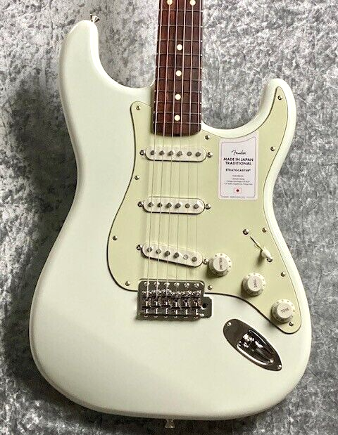 Fender Made in JAPAN Traditional 60s Stratocaster Rosewood Olympic