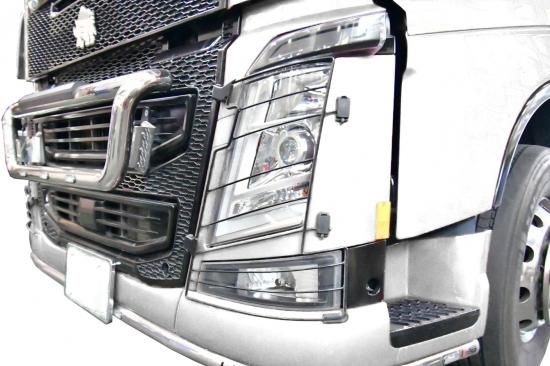 VOLVO 純正ヘッドライト・プロテクター(FH4) ｜【トラックカスタム