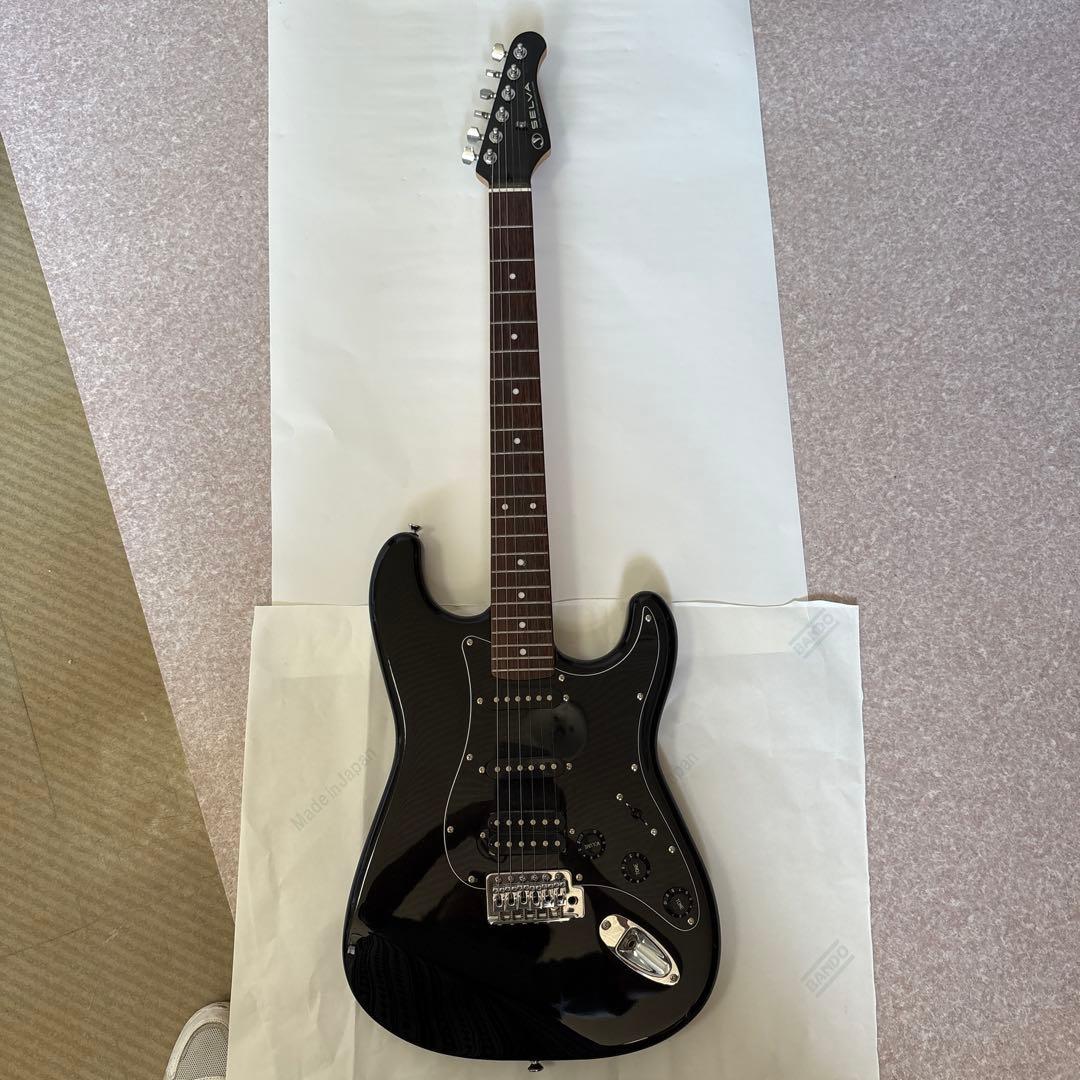 SELVA エレキギター