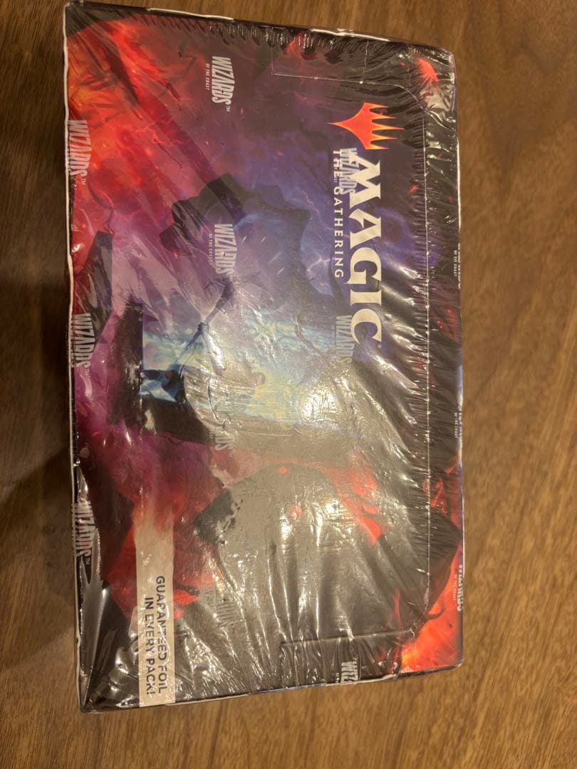 【期間限定値下げ中】[新品]MTG ダスクモーン　プレイブースター1box