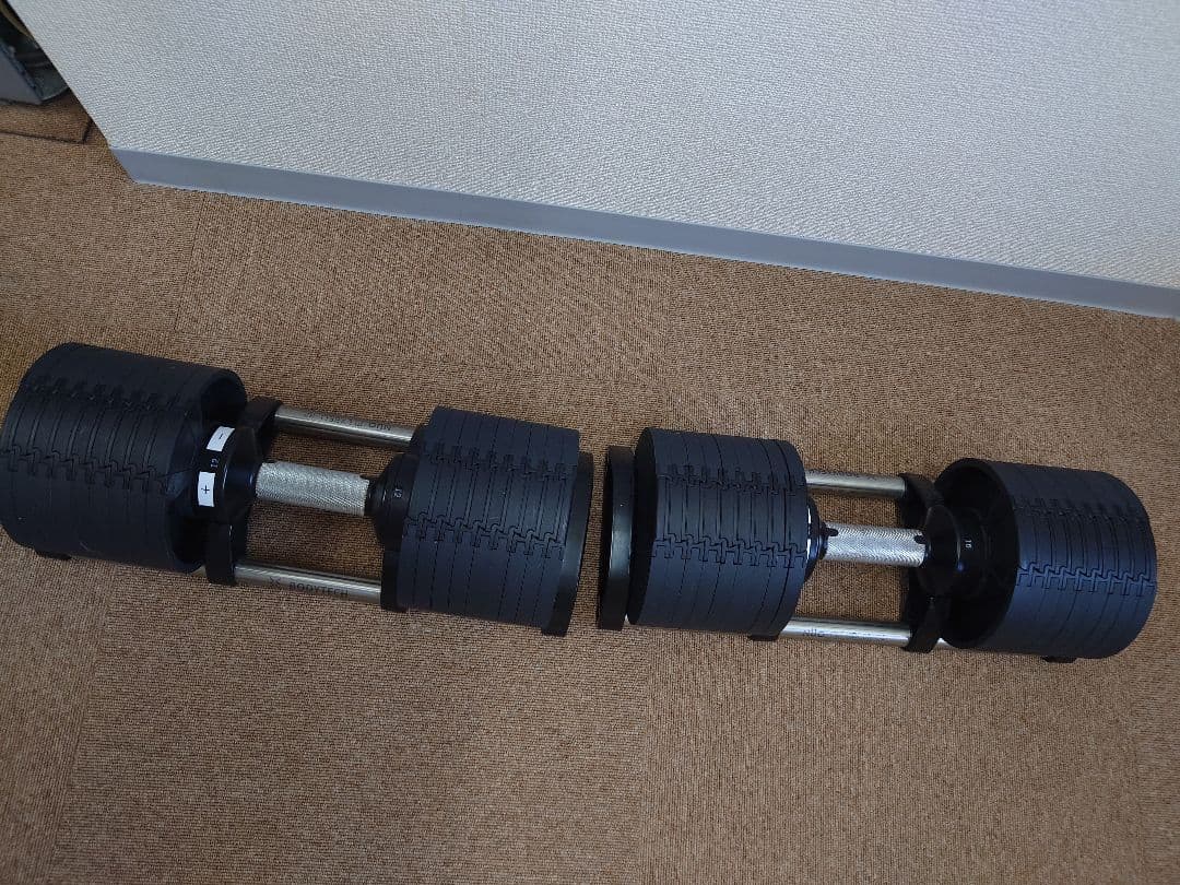 NÚO FLEXBELL 32kg 4kg刻みフレックスベル 可変式ダンベル