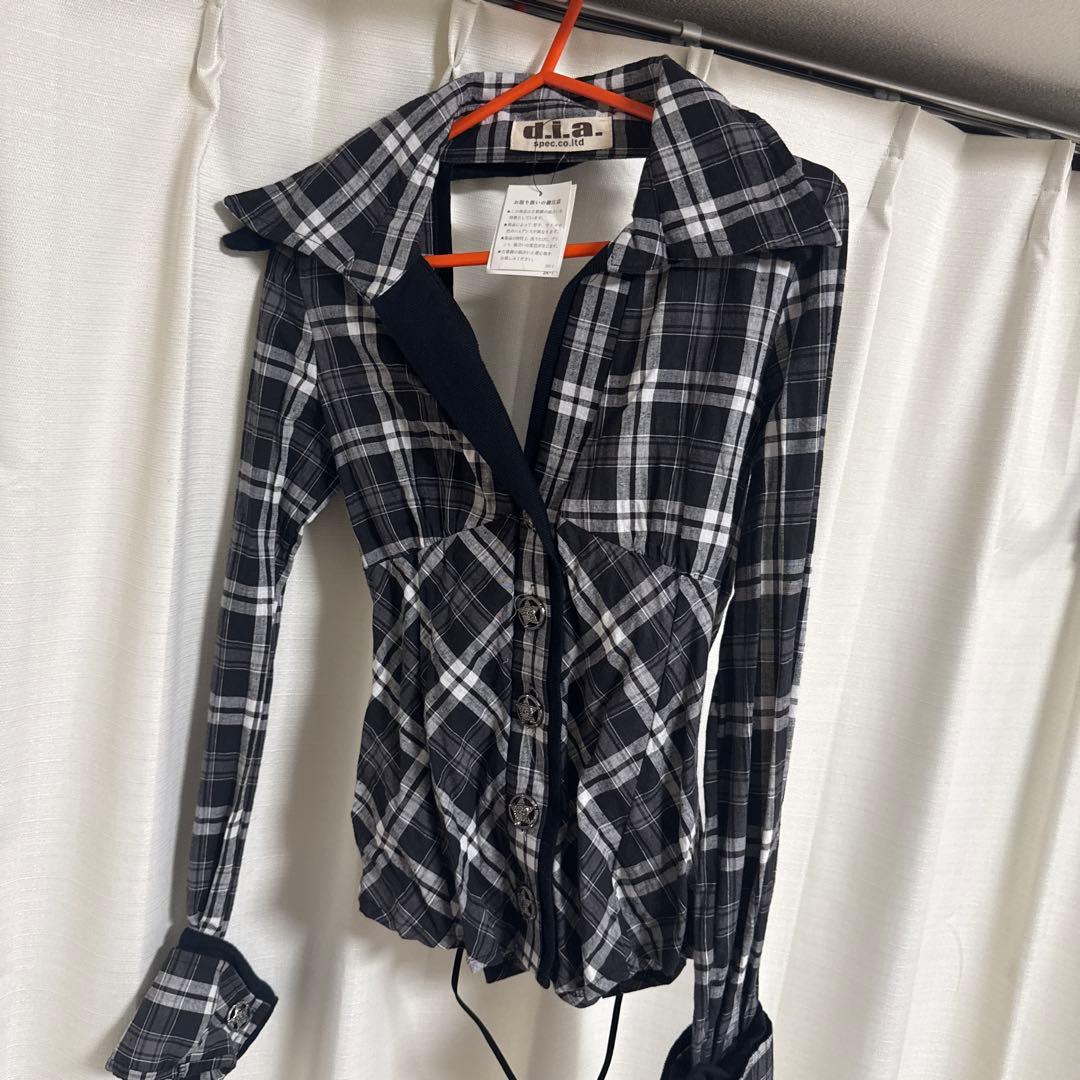d.i.a 新品シャツ　背中空きタイプ　平成ギャルegg y2k