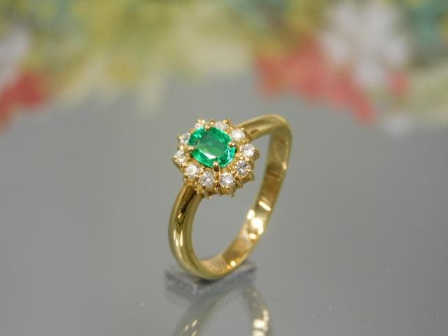 K18 エメラルド 0.27 メレ0.20リング 12号