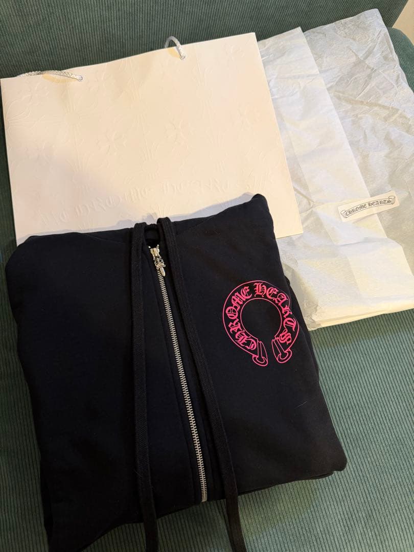 クロムハーツ ジップアップ パーカー ピンク フローラル ホースシュー サイズM ピンクM クロムハーツ ジップアップ パーカー フローラル クロス