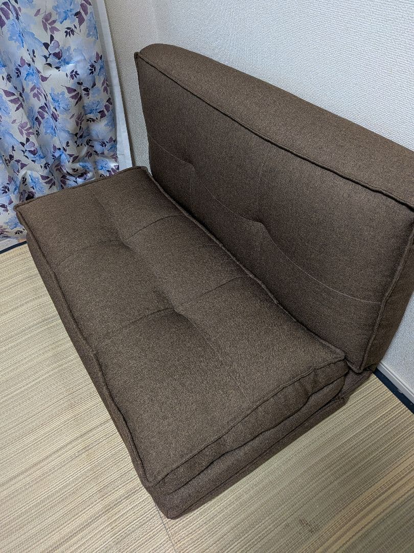 めぐ様用　ニトリ　ローソファーベッド　二人掛け　美品